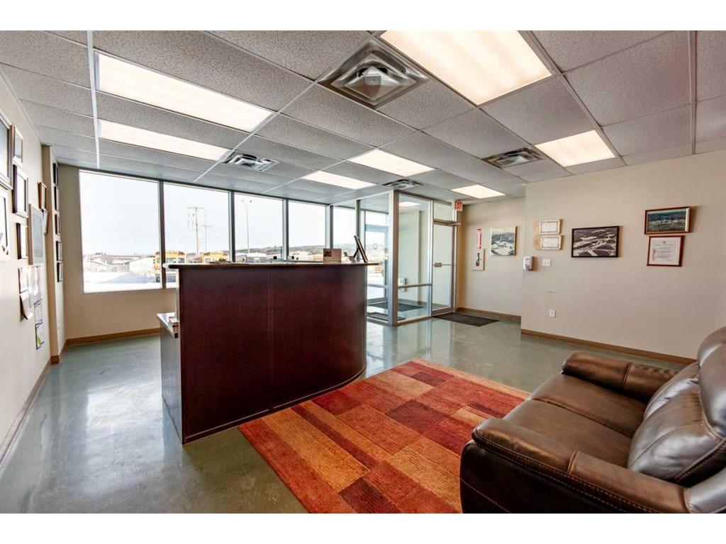 









156


Steele

Crescent,
Hinton,




AB
T7V 2G5

