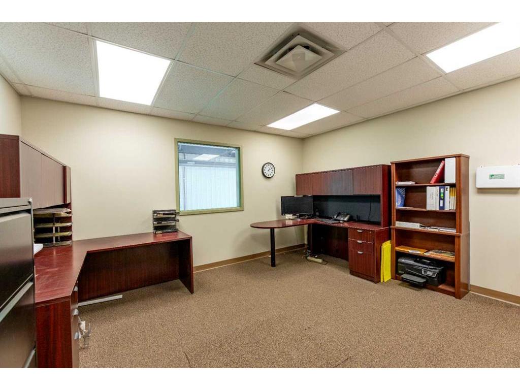 









156


Steele

Crescent,
Hinton,




AB
T7V 2G5

