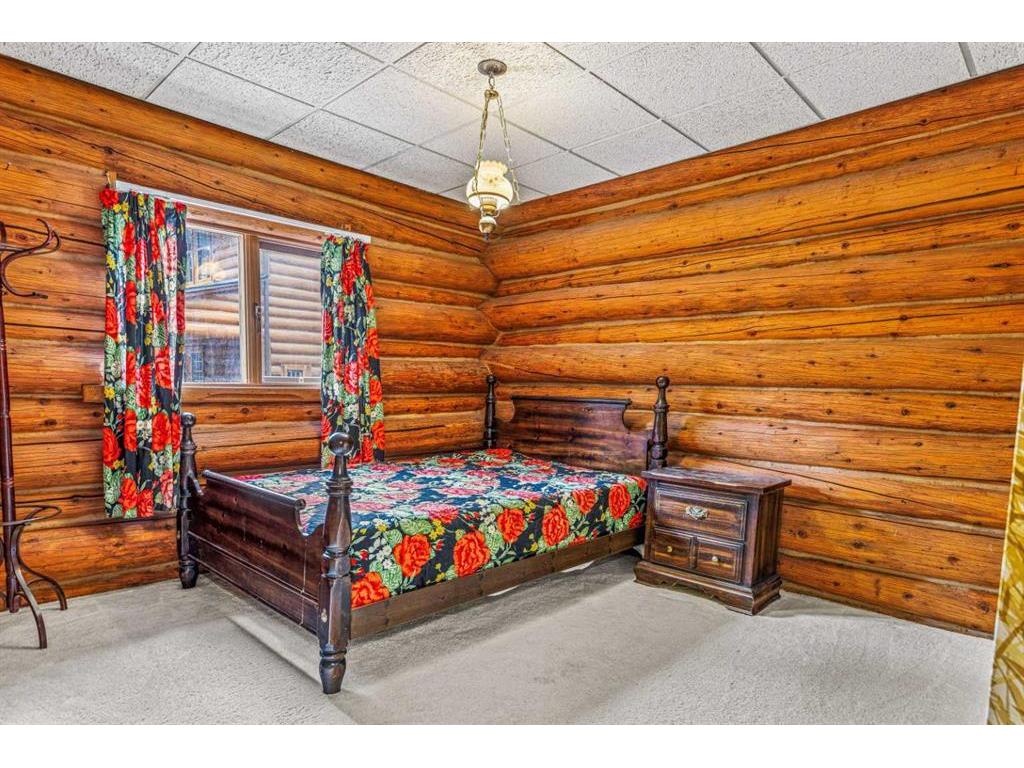 









317


Buffalo

Street,
Banff,




AB
T1L 1A1

