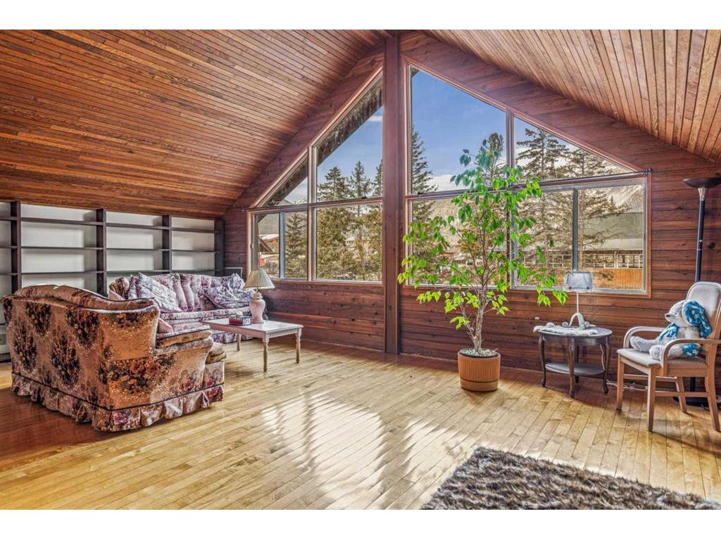 









317


Buffalo

Street,
Banff,




AB
T1L 1A1

