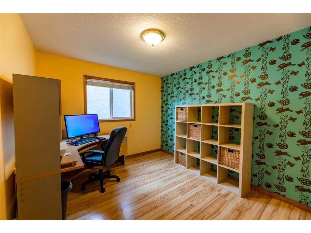









129


Mackay

Crescent,
Hinton,




AB
T7V 2C7

