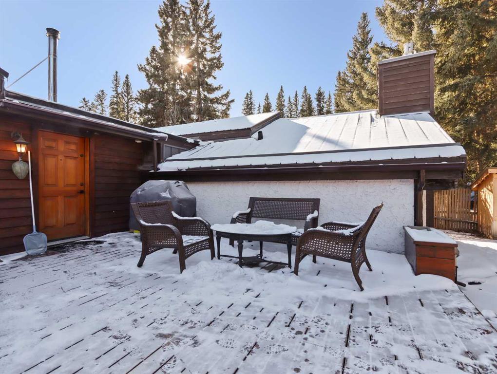 









21


Pinewood

Crescent,
Canmore,




AB
T1W1P8

