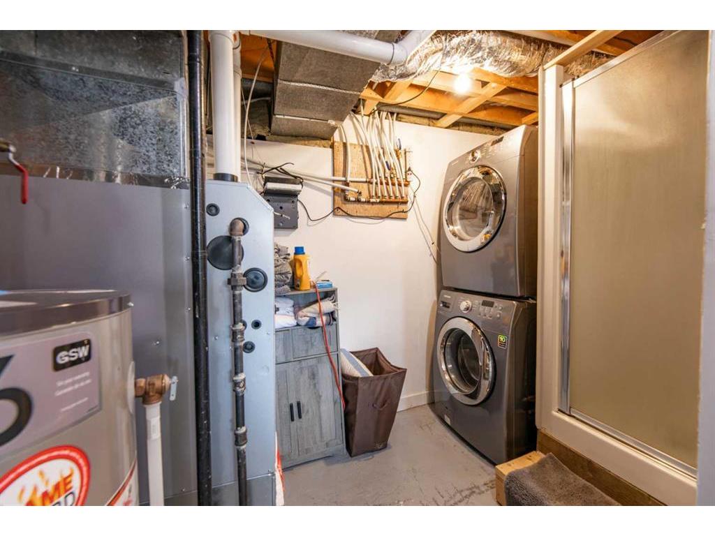 









135


Sherwood

Drive,
Hinton,




AB
T7V 1P6

