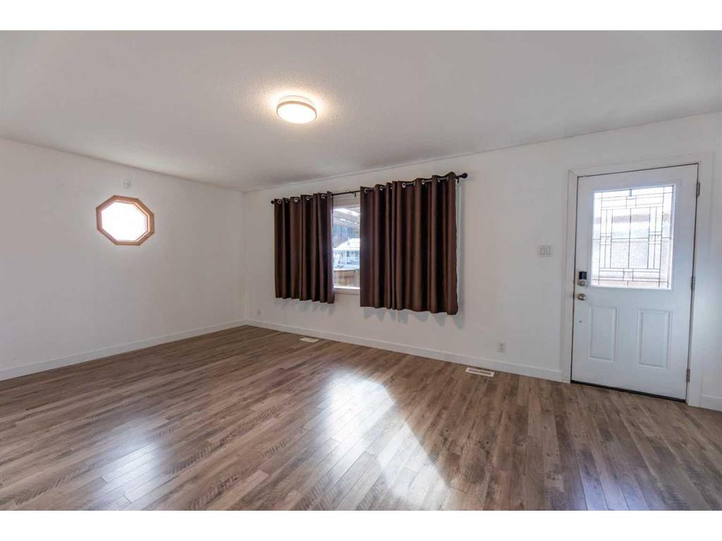 









135


Sherwood

Drive,
Hinton,




AB
T7V 1P6

