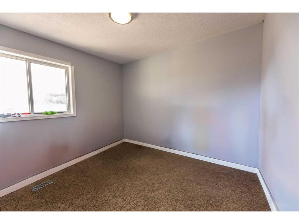 









522


Boutin

Avenue,
Hinton,




AB
T7V 1A8

