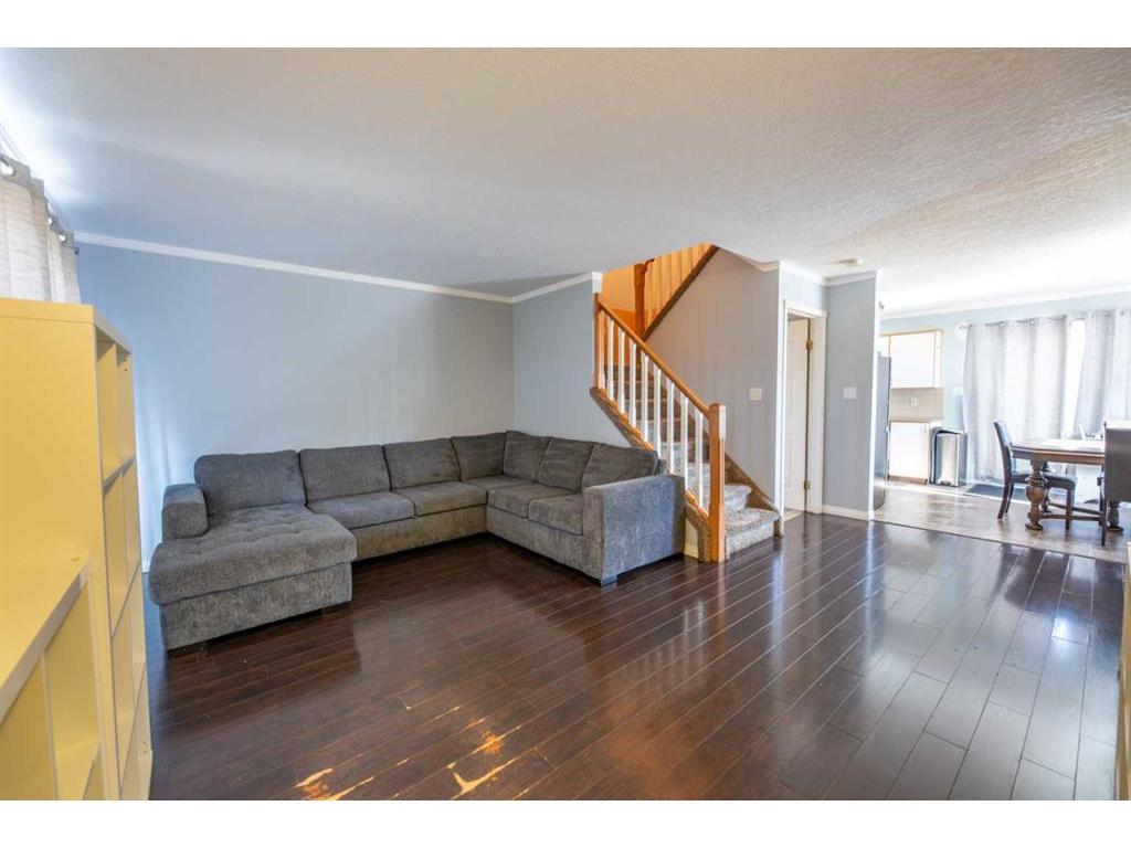 









522


Boutin

Avenue,
Hinton,




AB
T7V 1A8

