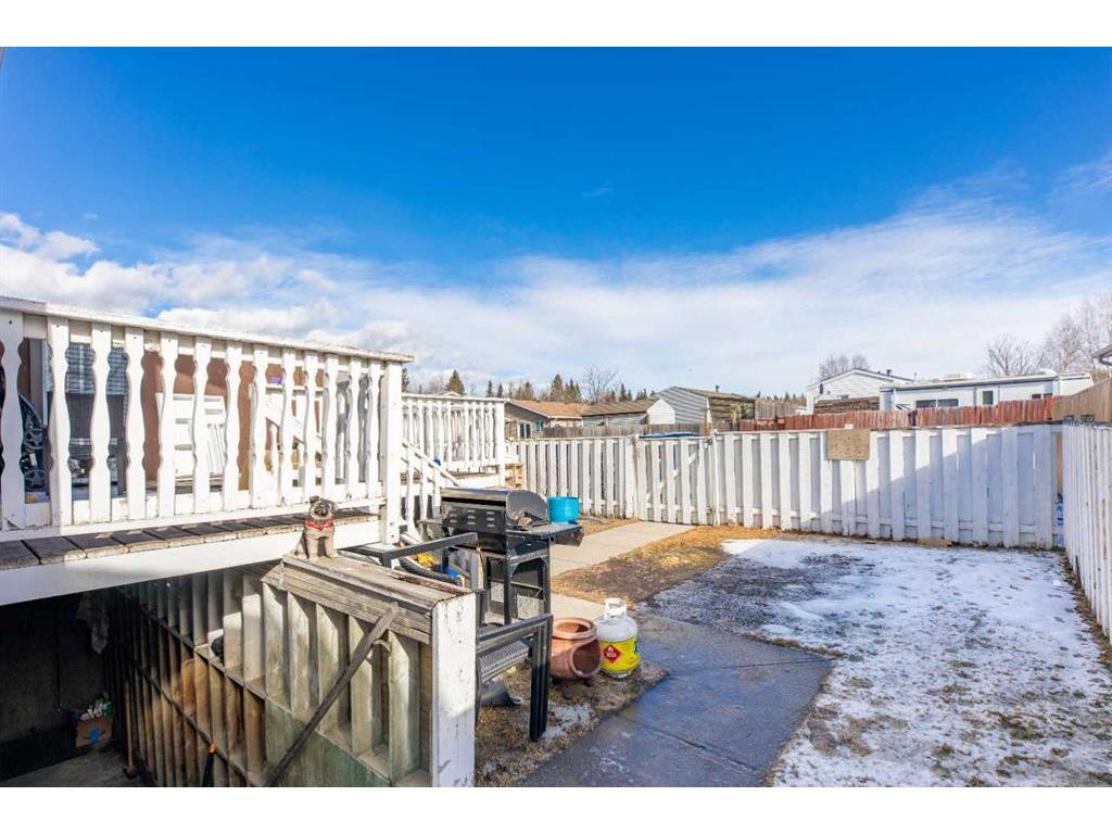 









522


Boutin

Avenue,
Hinton,




AB
T7V 1A8


