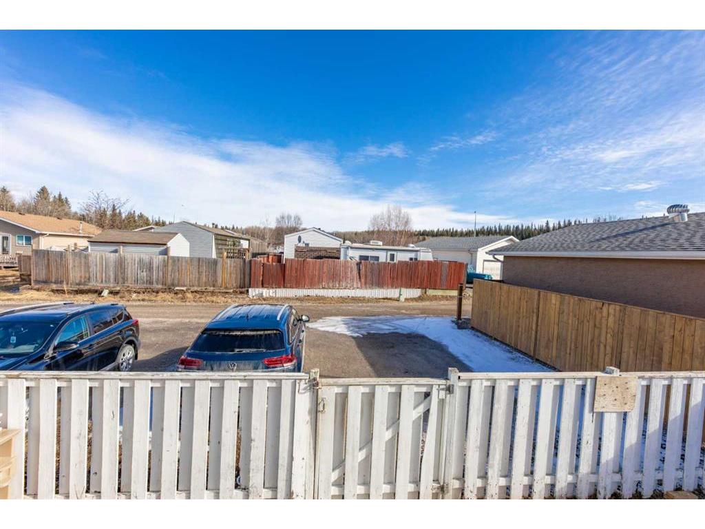 









522


Boutin

Avenue,
Hinton,




AB
T7V 1A8

