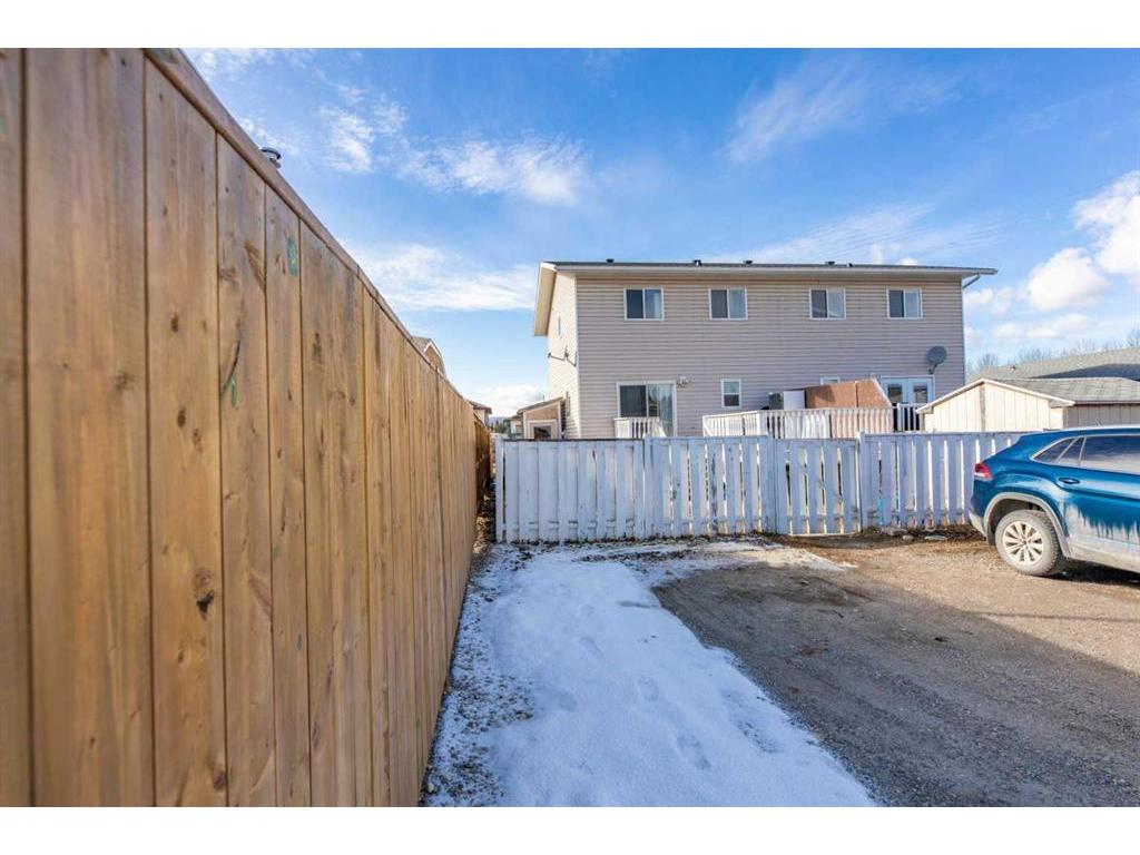 









522


Boutin

Avenue,
Hinton,




AB
T7V 1A8

