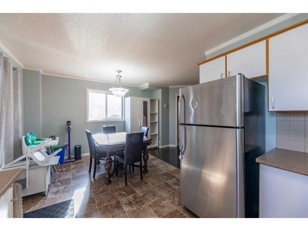 









522


Boutin

Avenue,
Hinton,




AB
T7V 1A8


