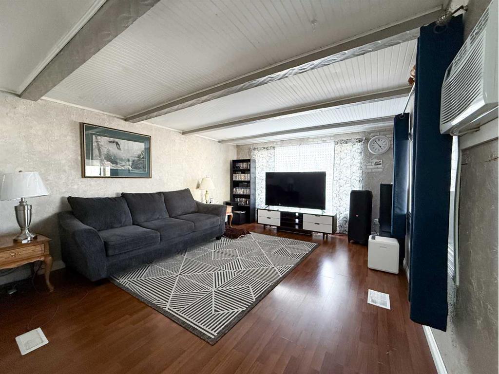 









133


Jarvis

Street, 346,
Hinton,




AB
T7V 1R9

