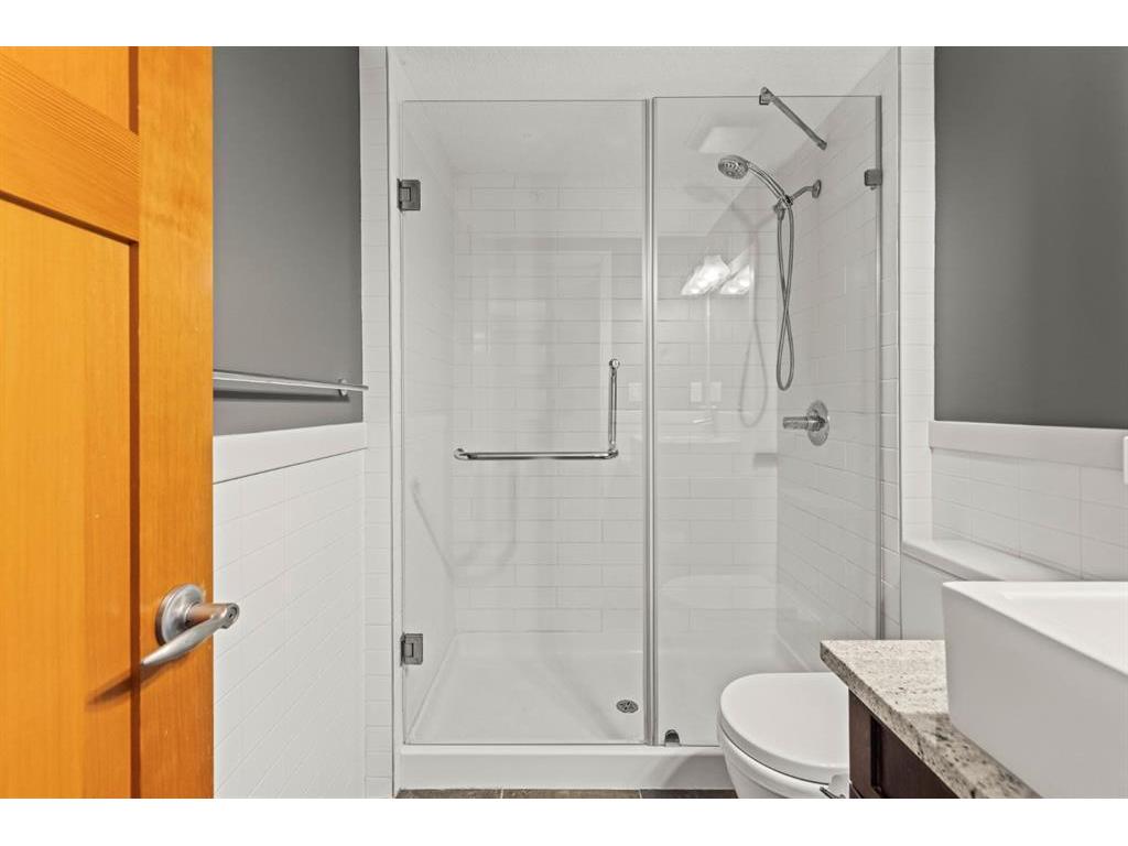 









106


Stewart Creek

Landing, 220,
Canmore,




AB
T1W 0G6

