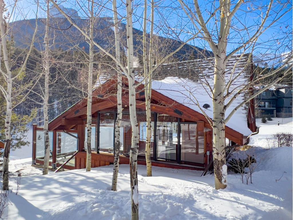 









106


Stewart Creek

Landing, 220,
Canmore,




AB
T1W 0G6


