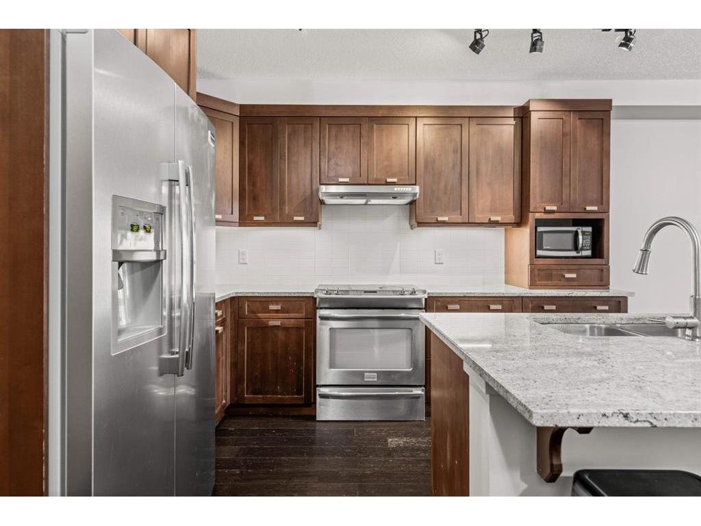 









106


Stewart Creek

Landing, 220,
Canmore,




AB
T1W 0G6

