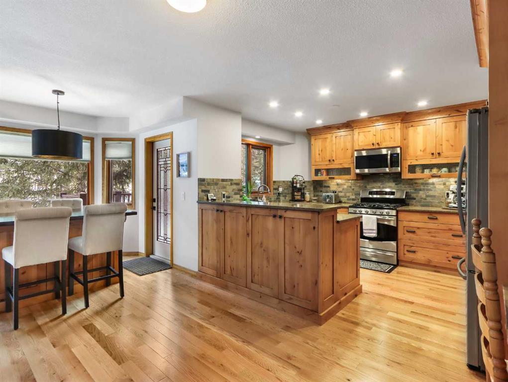 









160


Benchlands

Terrace,
Canmore,




AB
T1W1G2

