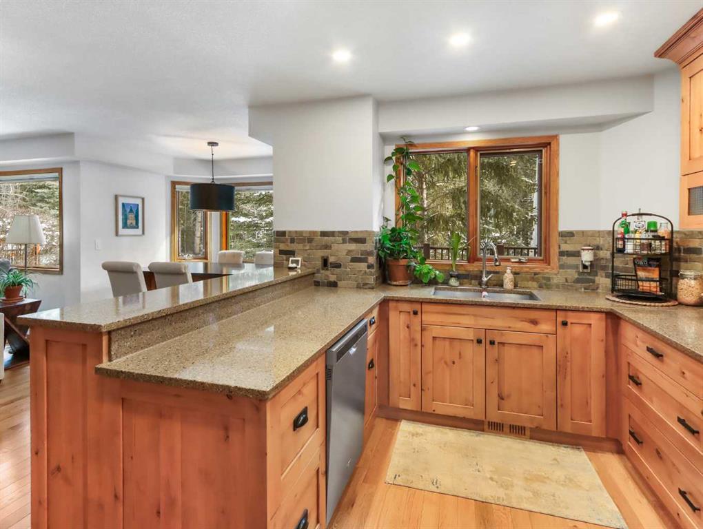 









160


Benchlands

Terrace,
Canmore,




AB
T1W1G2

