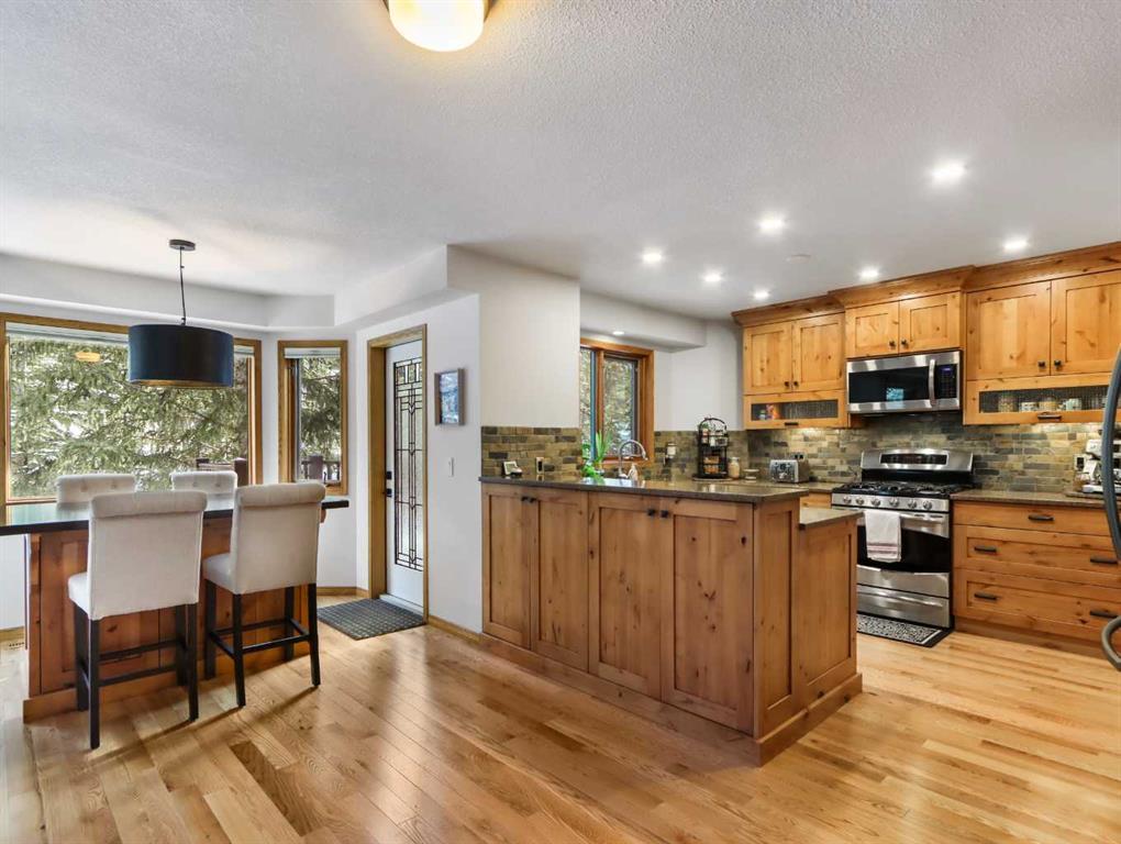 









160


Benchlands

Terrace,
Canmore,




AB
T1W1G2

