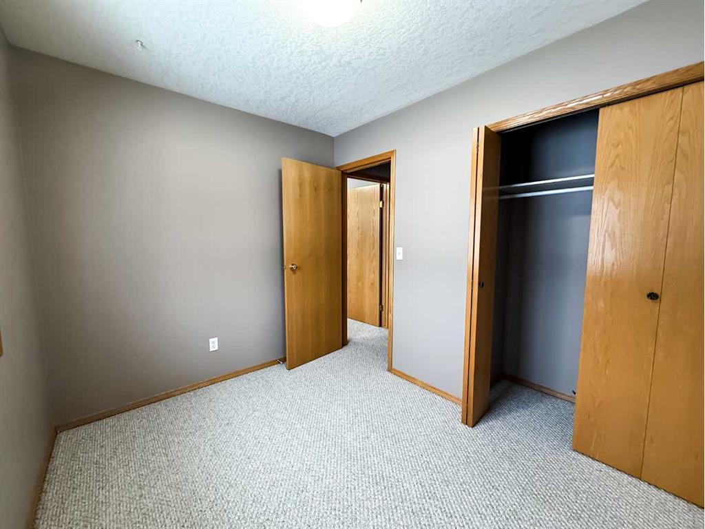 









243


Baker

Street,
Hinton,




AB
T7V 2C4

