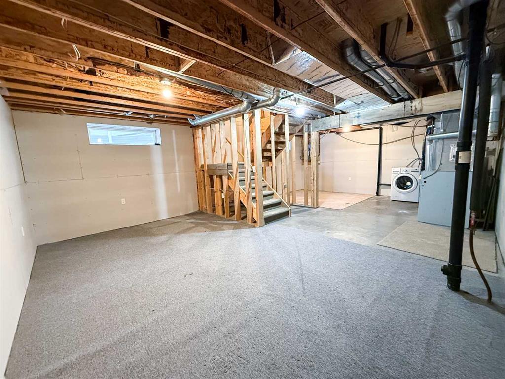 









243


Baker

Street,
Hinton,




AB
T7V 2C4

