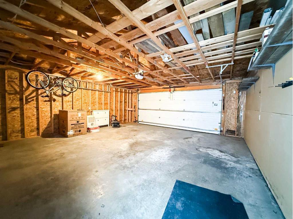 









243


Baker

Street,
Hinton,




AB
T7V 2C4

