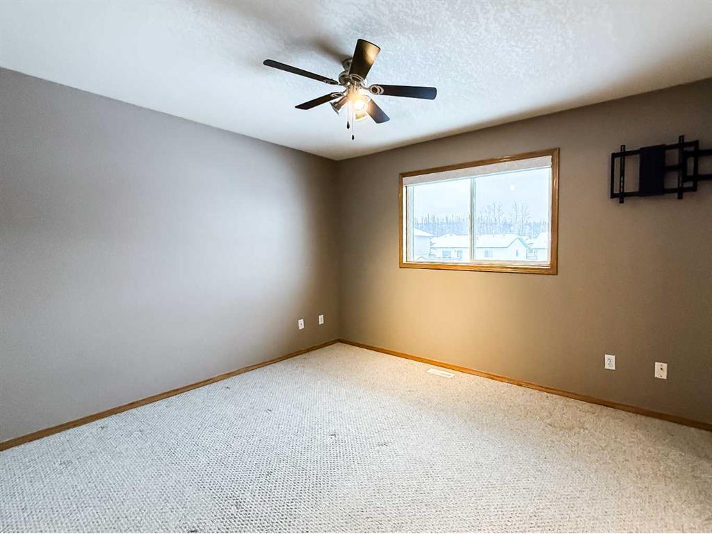 









243


Baker

Street,
Hinton,




AB
T7V 2C4

