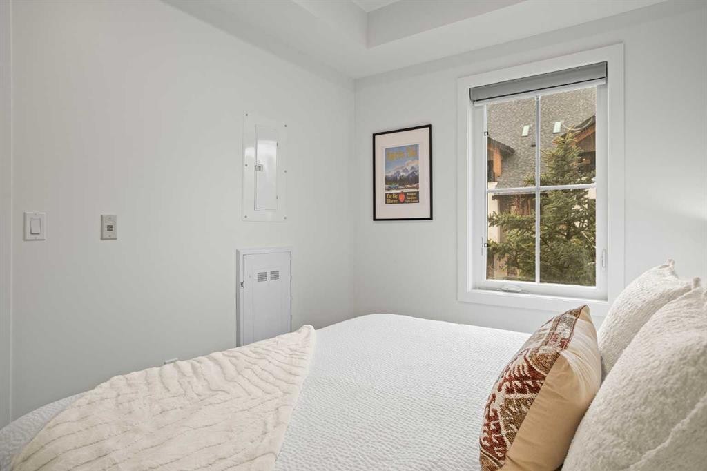 









1717


Mountain

Avenue, 107,
Canmore,




AB
T2W 2W1

