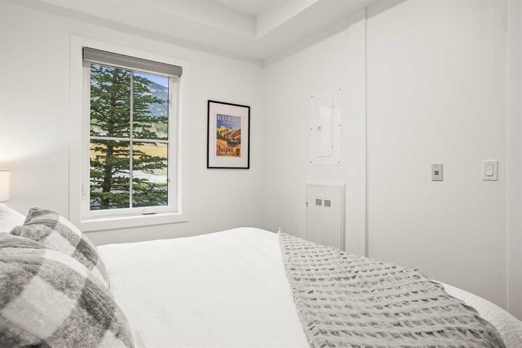 









1717


Mountain

Avenue, 103,
Canmore,




AB
T2W 2W1

