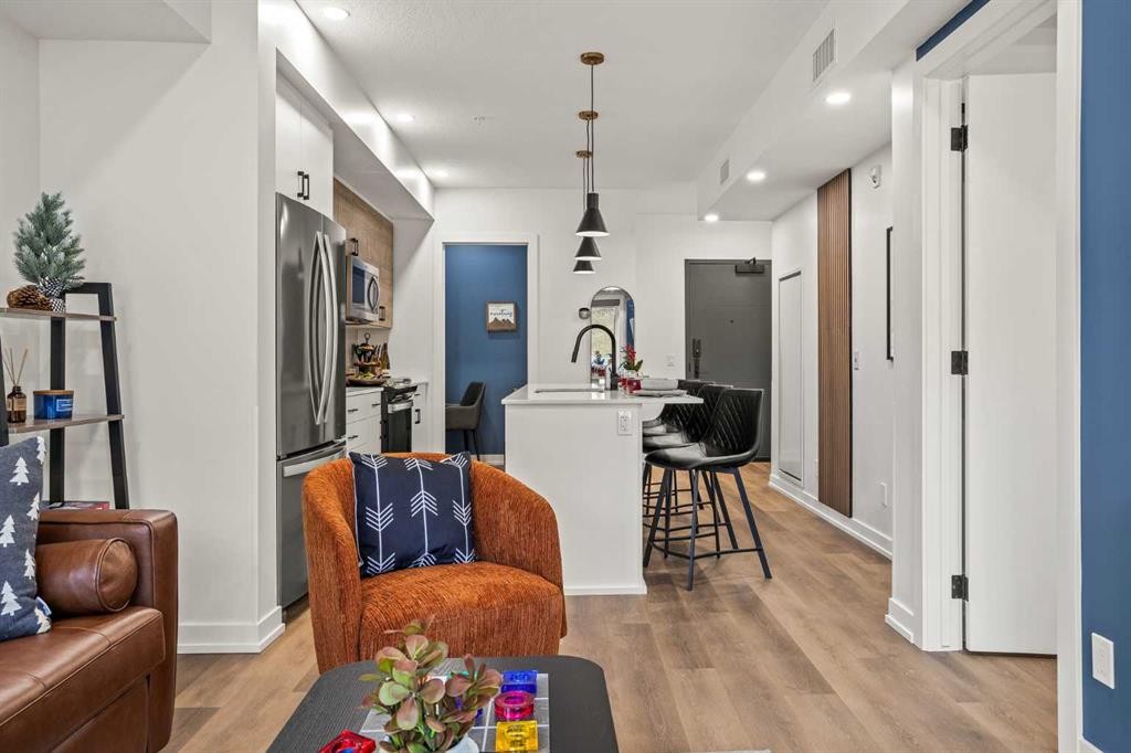









1717


Mountain

Avenue, 103,
Canmore,




AB
T2W 2W1

