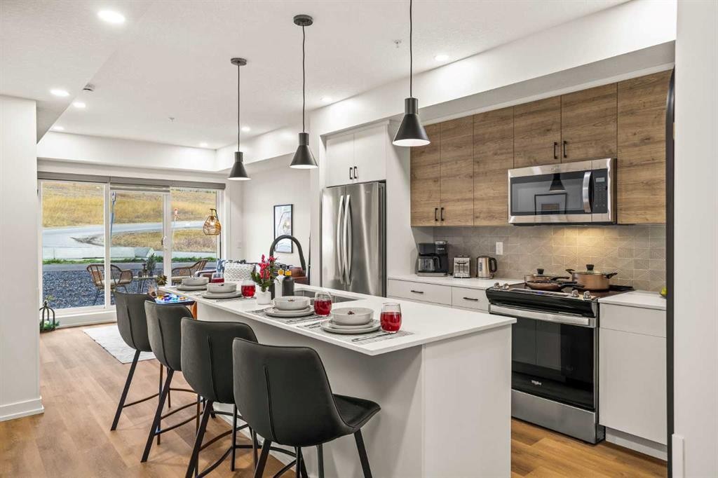 









1717


Mountain

Avenue, 103,
Canmore,




AB
T2W 2W1

