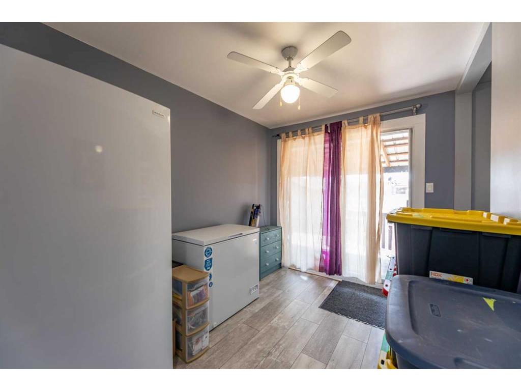 









138


Willow

Drive,
Hinton,




AB
T7V 1E3

