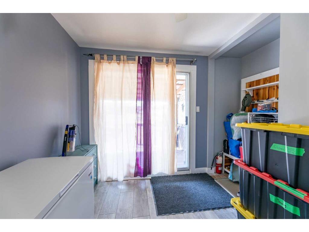 









138


Willow

Drive,
Hinton,




AB
T7V 1E3

