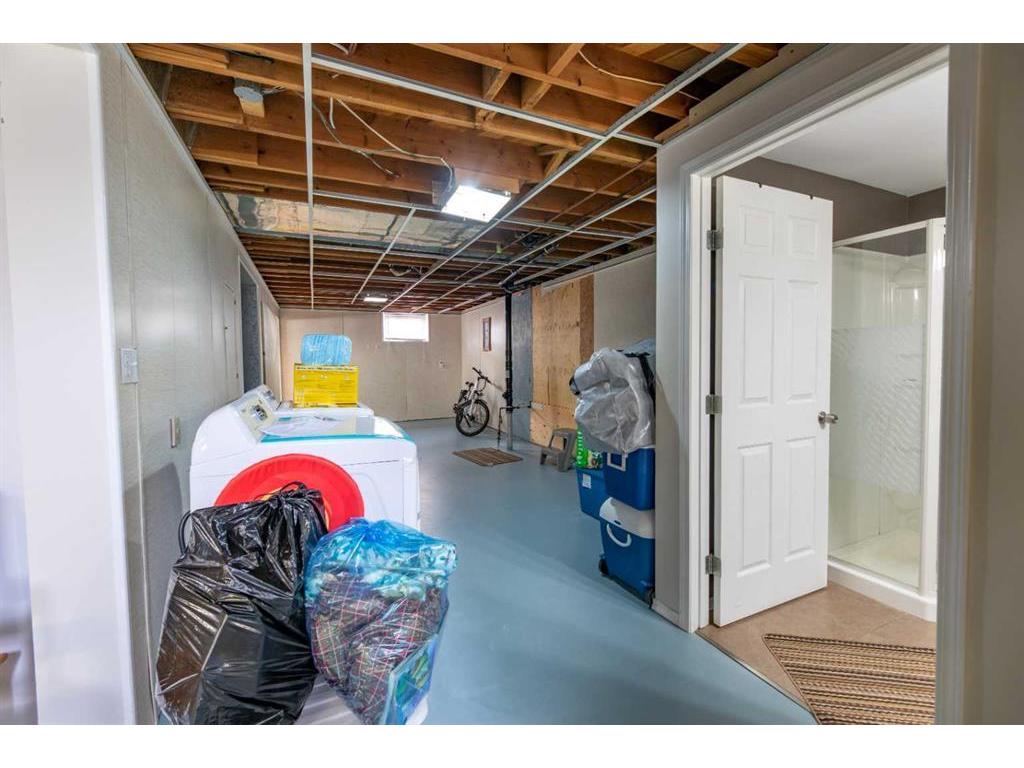 









138


Willow

Drive,
Hinton,




AB
T7V 1E3

