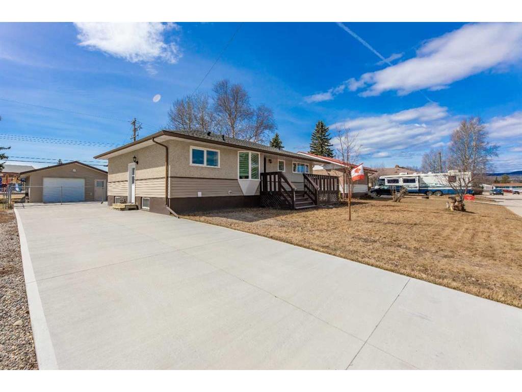 









138


Willow

Drive,
Hinton,




AB
T7V 1E3

