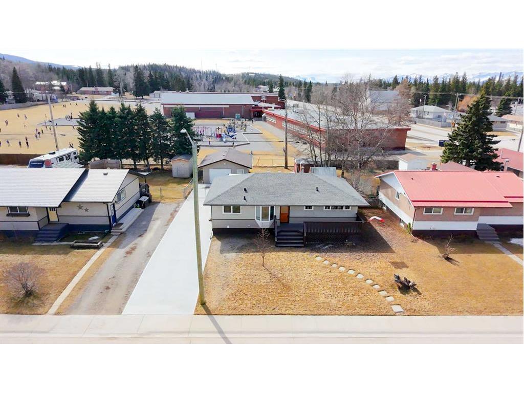 









138


Willow

Drive,
Hinton,




AB
T7V 1E3

