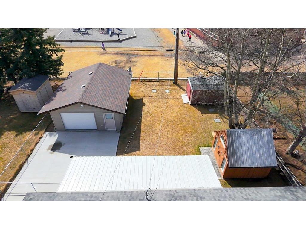 









138


Willow

Drive,
Hinton,




AB
T7V 1E3

