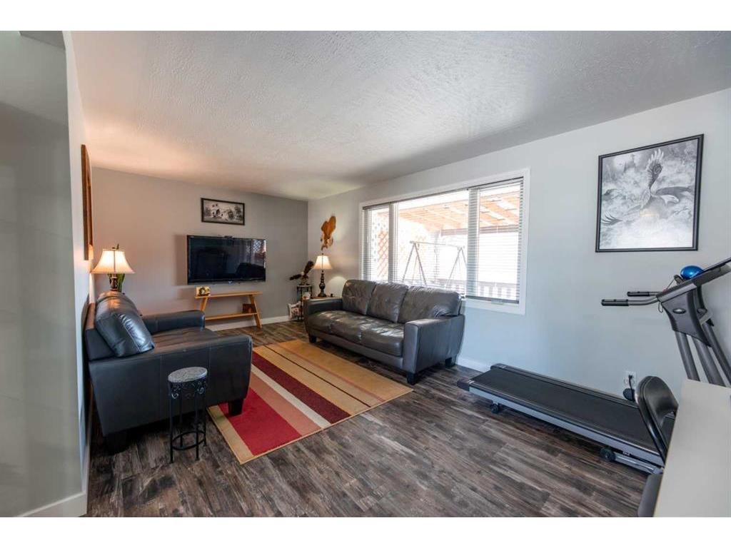 









138


Willow

Drive,
Hinton,




AB
T7V 1E3


