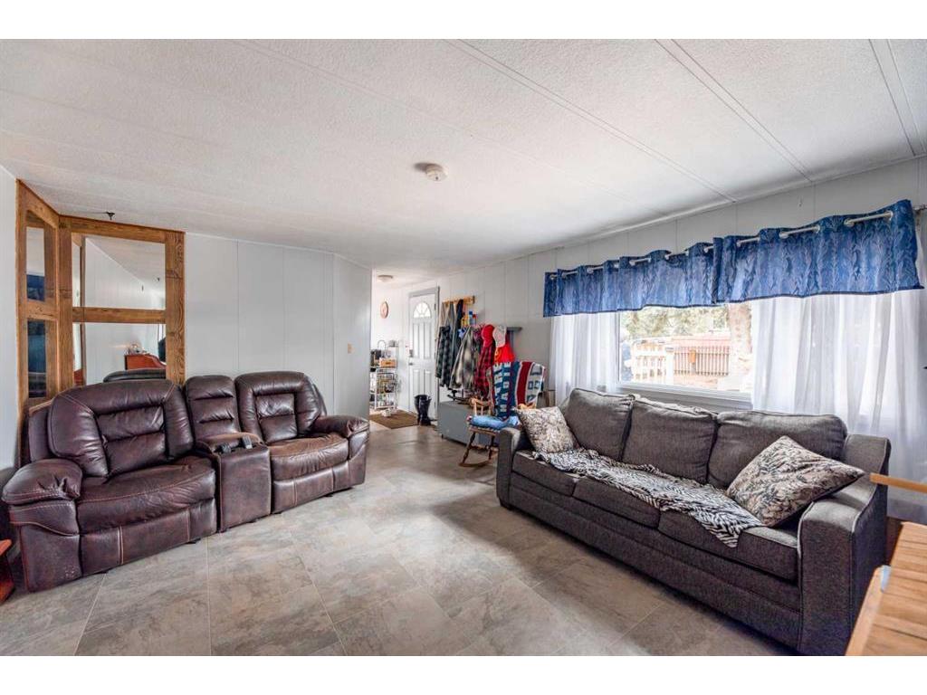 









145


East River

Road, A10,
Hinton,




AB
T7V 1S2

