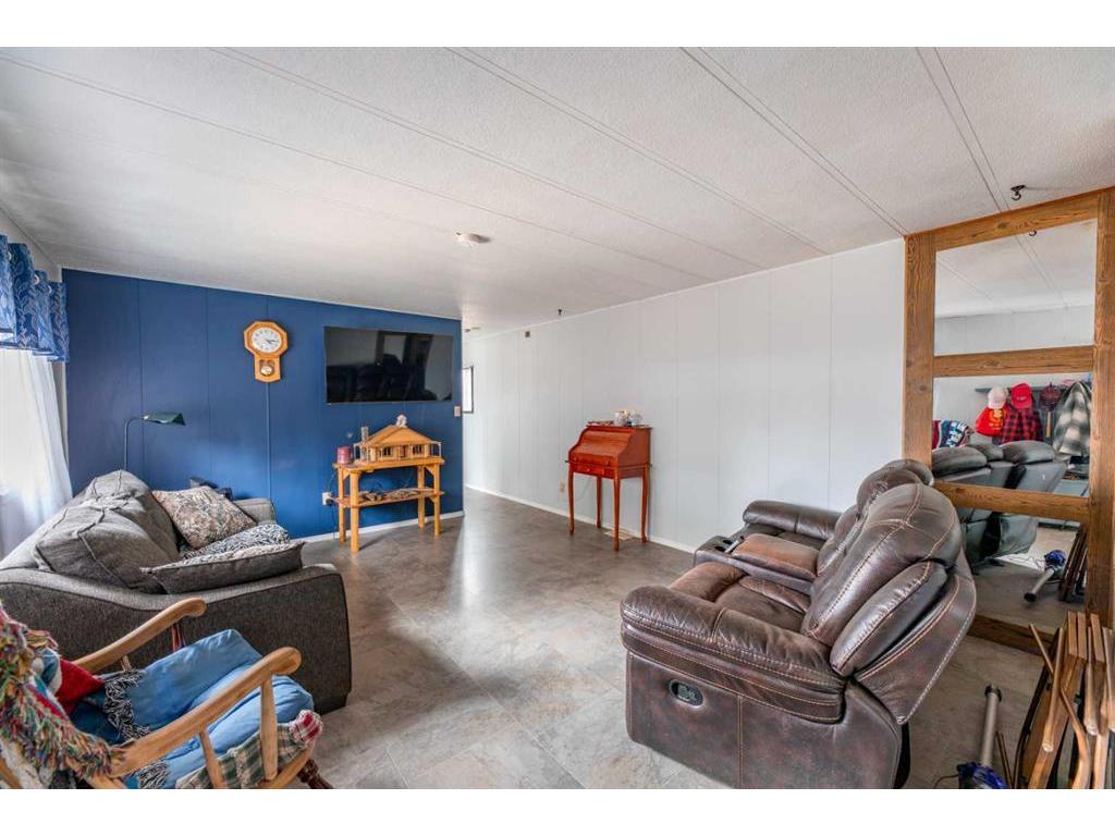 









145


East River

Road, A10,
Hinton,




AB
T7V 1S2

