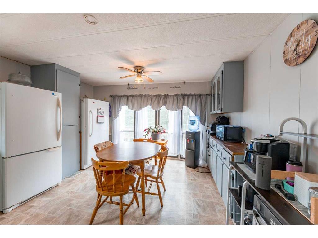 









145


East River

Road, A10,
Hinton,




AB
T7V 1S2

