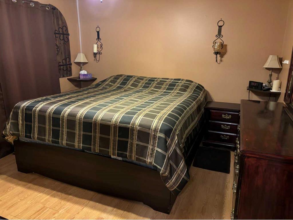 









720


Willow Drive

,
Sunset Beach,




AB
T9S 1C4

