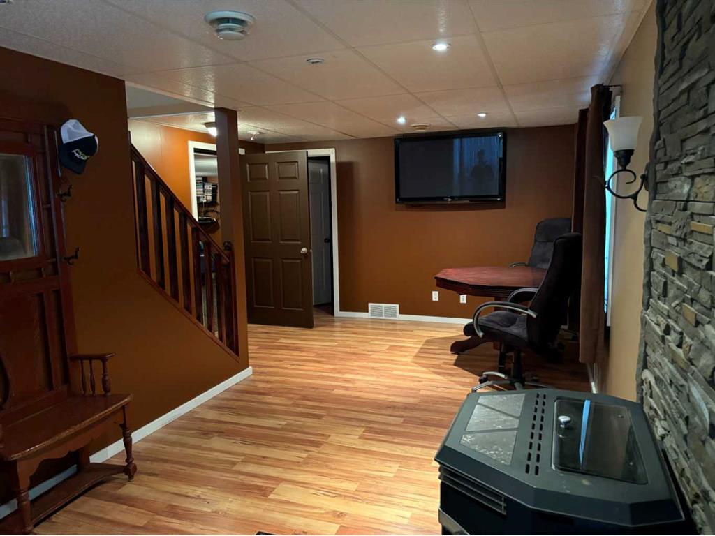 









720


Willow Drive

,
Sunset Beach,




AB
T9S 1C4

