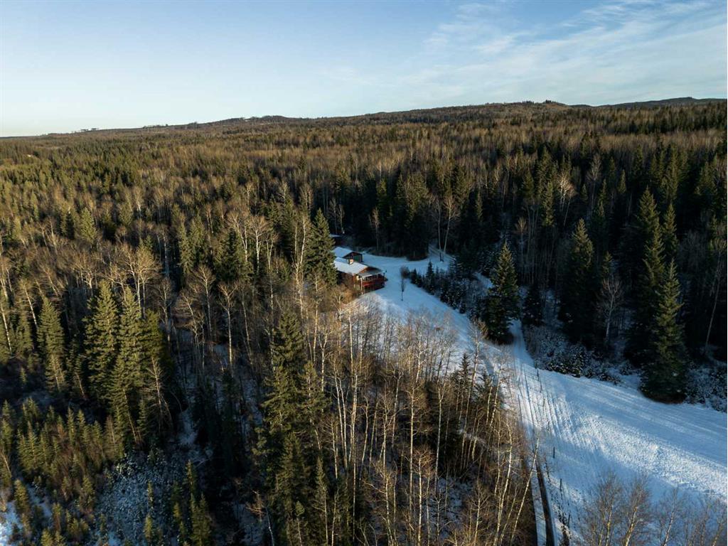 









941


Makenny

Street, 101 & 102,
Hinton,




AB
T7V 1Y2

