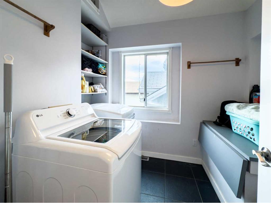









204


Rispler

Way,
Hinton,




AB
T7V 1L8

