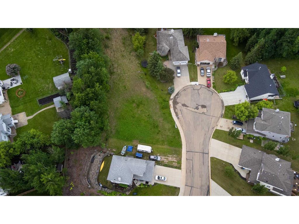 









4205


Hees Court

,
Athabasca,







AB
T9S1J3

