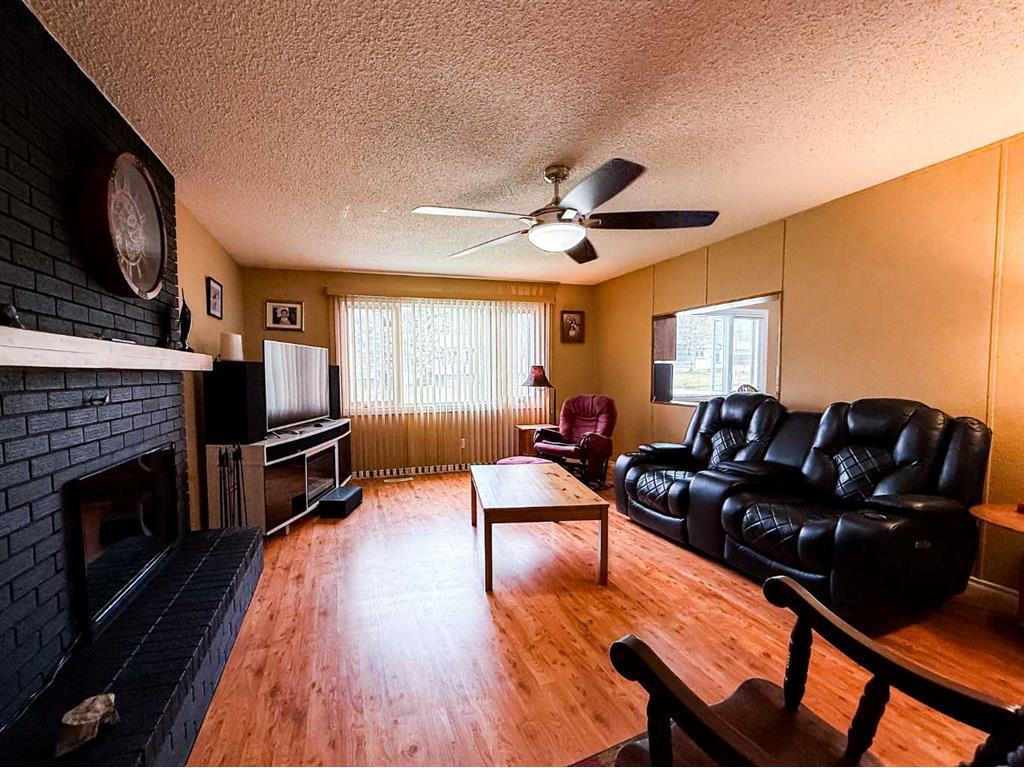 









123


Cheviot

Drive,
Hinton,




AB
T7V 1P8

