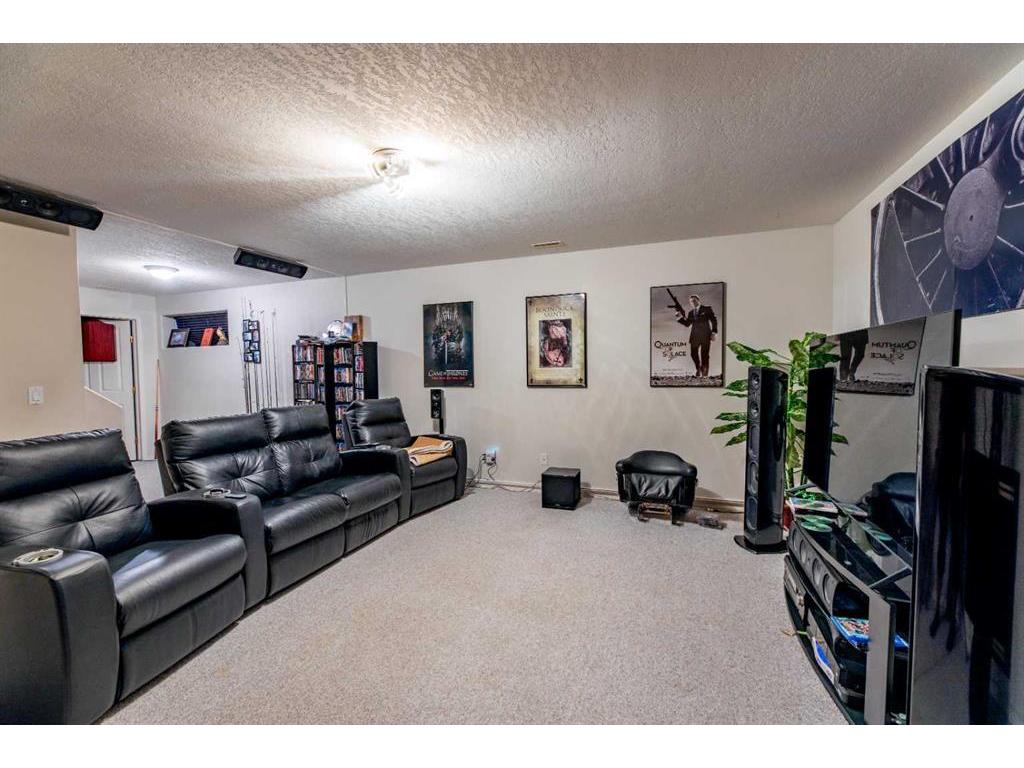 









119


Mackay

Crescent,
Hinton,




AB
T7V 2C8

