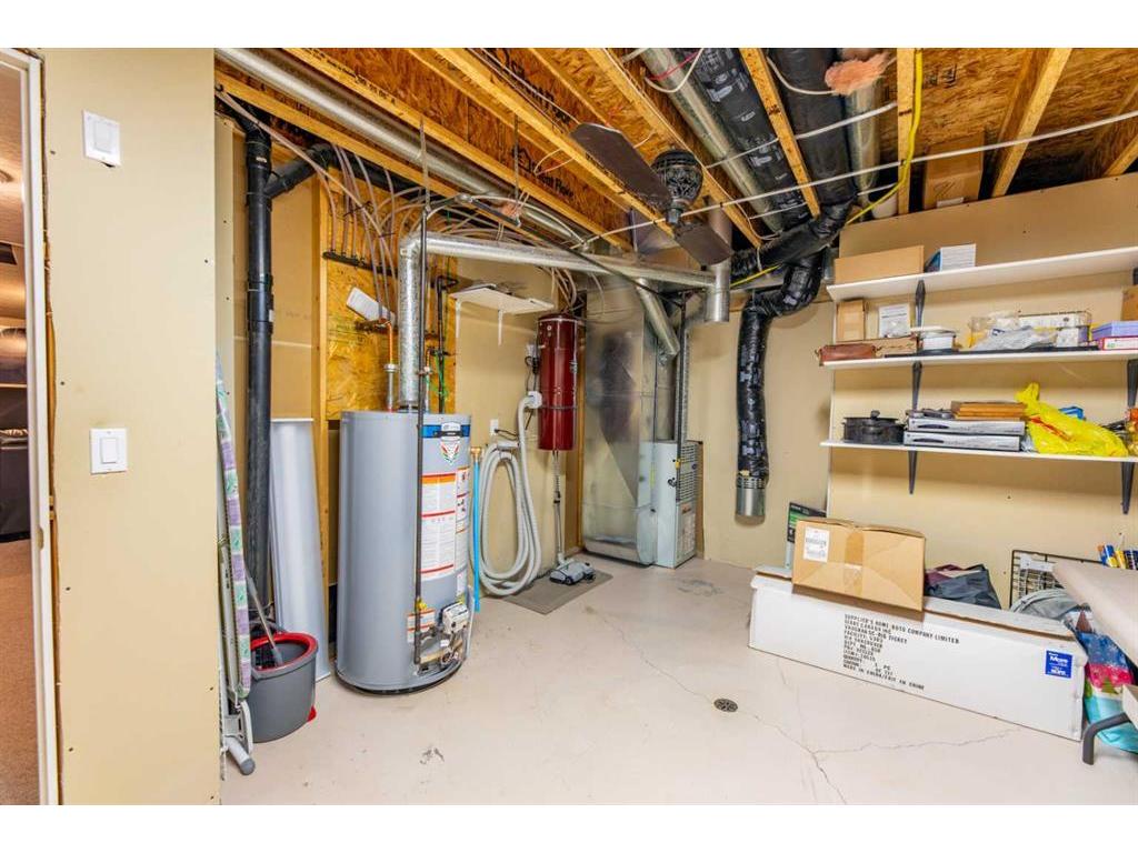 









119


Mackay

Crescent,
Hinton,




AB
T7V 2C8

