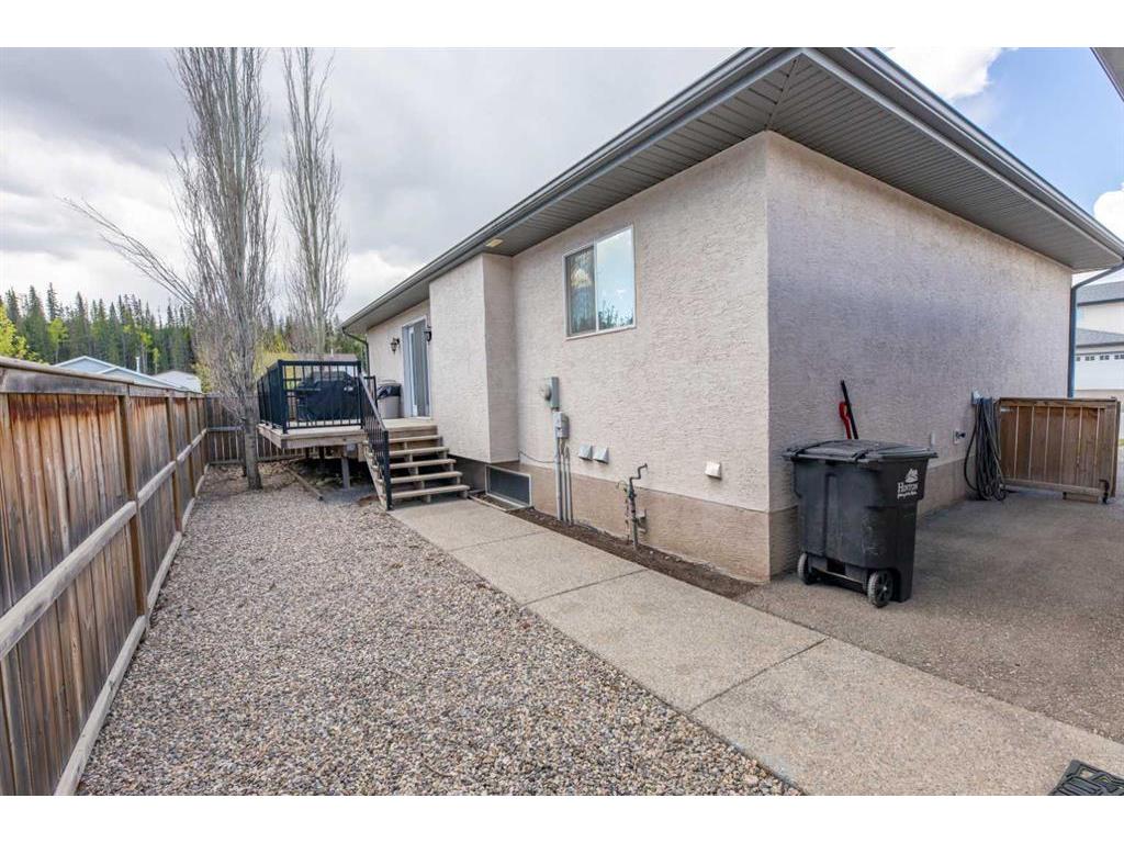 









119


Mackay

Crescent,
Hinton,




AB
T7V 2C8

