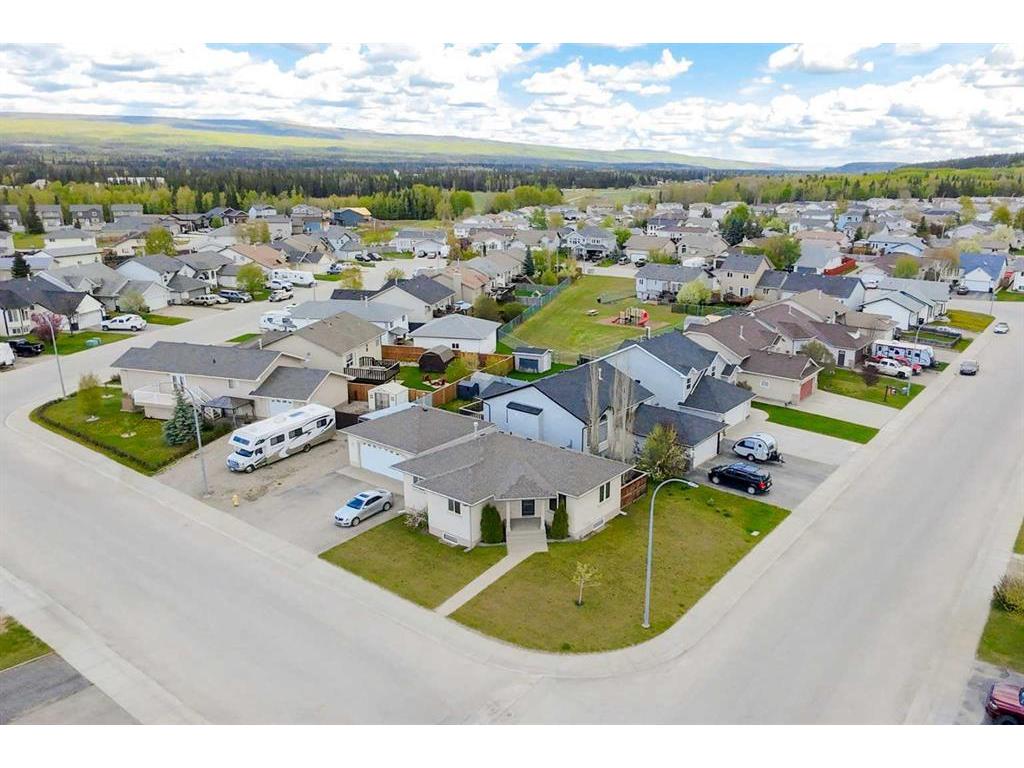 









119


Mackay

Crescent,
Hinton,




AB
T7V 2C8

