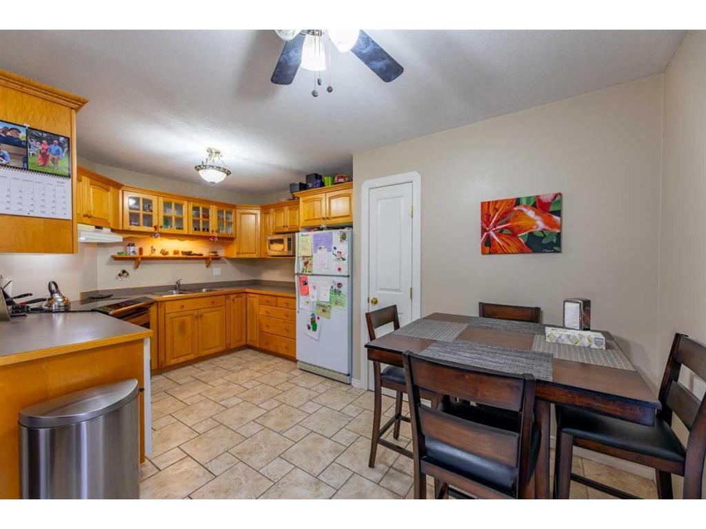 









119


Mackay

Crescent,
Hinton,




AB
T7V 2C8

